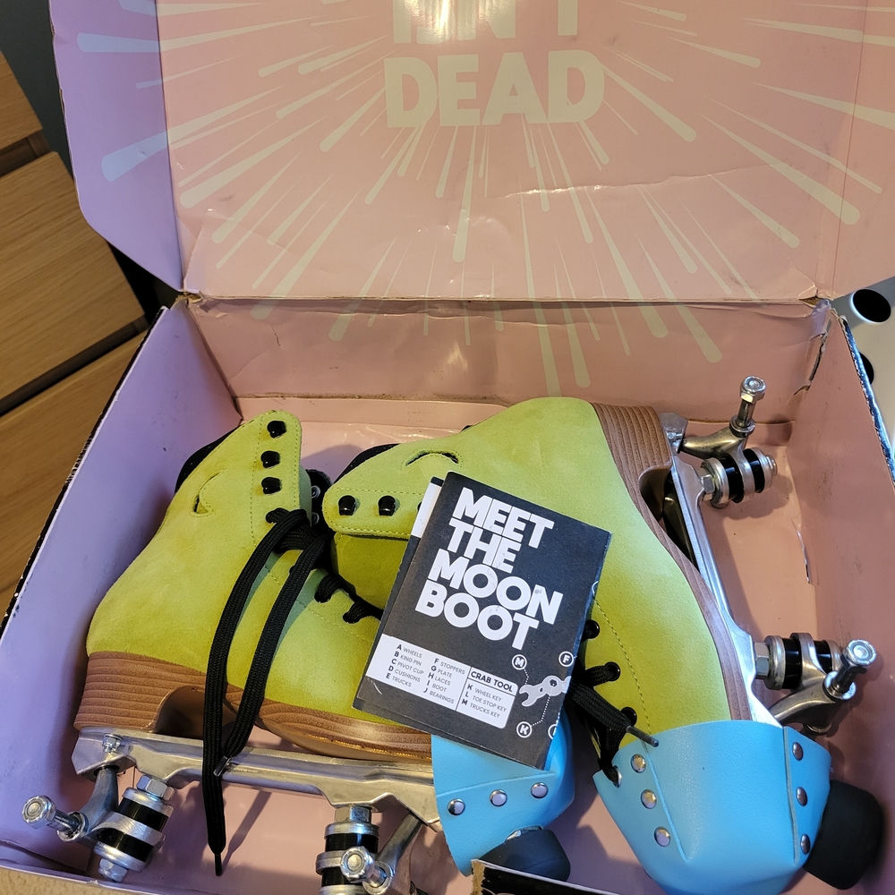 Moon Boot Roller Skates Worn Once